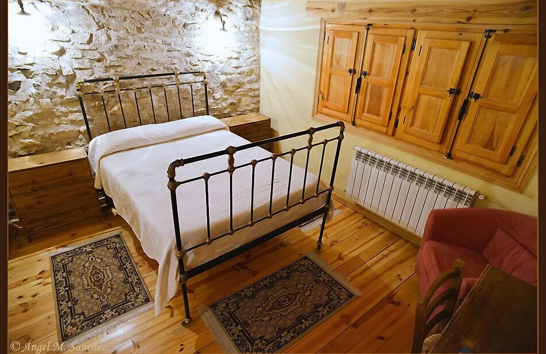Casa Rural Las Trojes-1